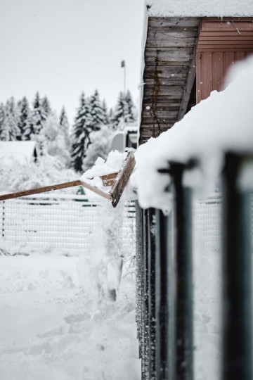 Должники за ЖКУ будут убирать снег?